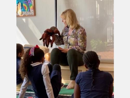 Event image for Summer Reading: Storytelling with Nicolette Nordin Heavey (Collins)