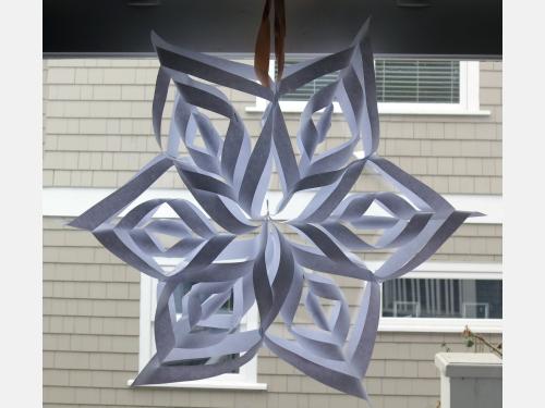 Event image for Cozy Crafternoon: Snowflakes (Collins)