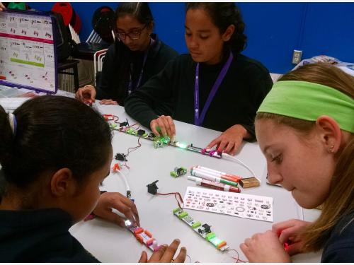 Image of Science Club for Girls STEMinistas Clubs program