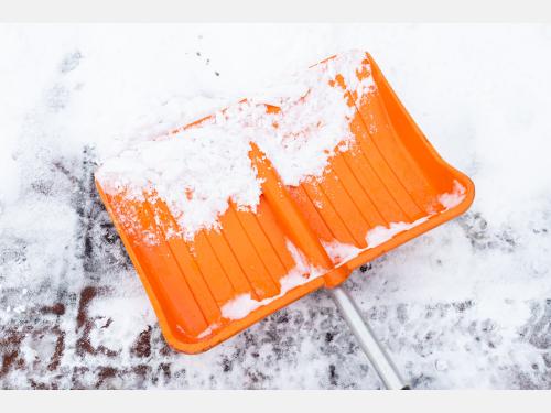 Image of a snow shovel.